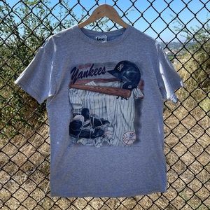 97' LEE Sports Made in USA NY Yankees Tee